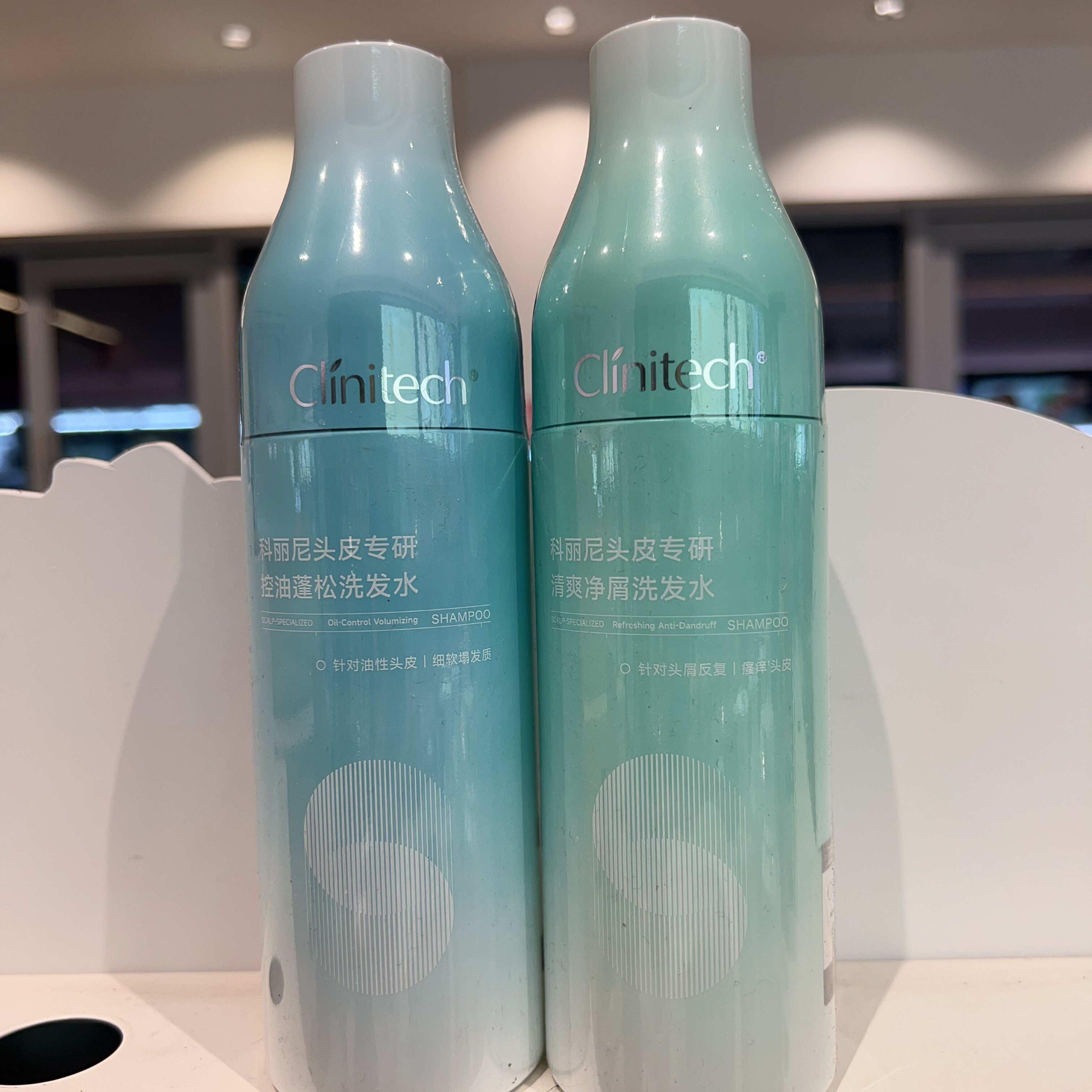 科丽尼头皮专研控油蓬松清爽净屑洗发水360g控油蓬松清爽去屑