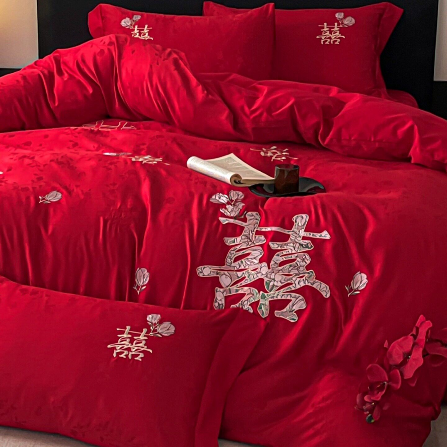新婚庆提花四件套红色结婚双喜刺绣被套纯棉婚房喜被陪嫁床上用品,床上用品,婚庆床品套件,淘宝优惠券,粉丝福利购,淘宝优惠卷
