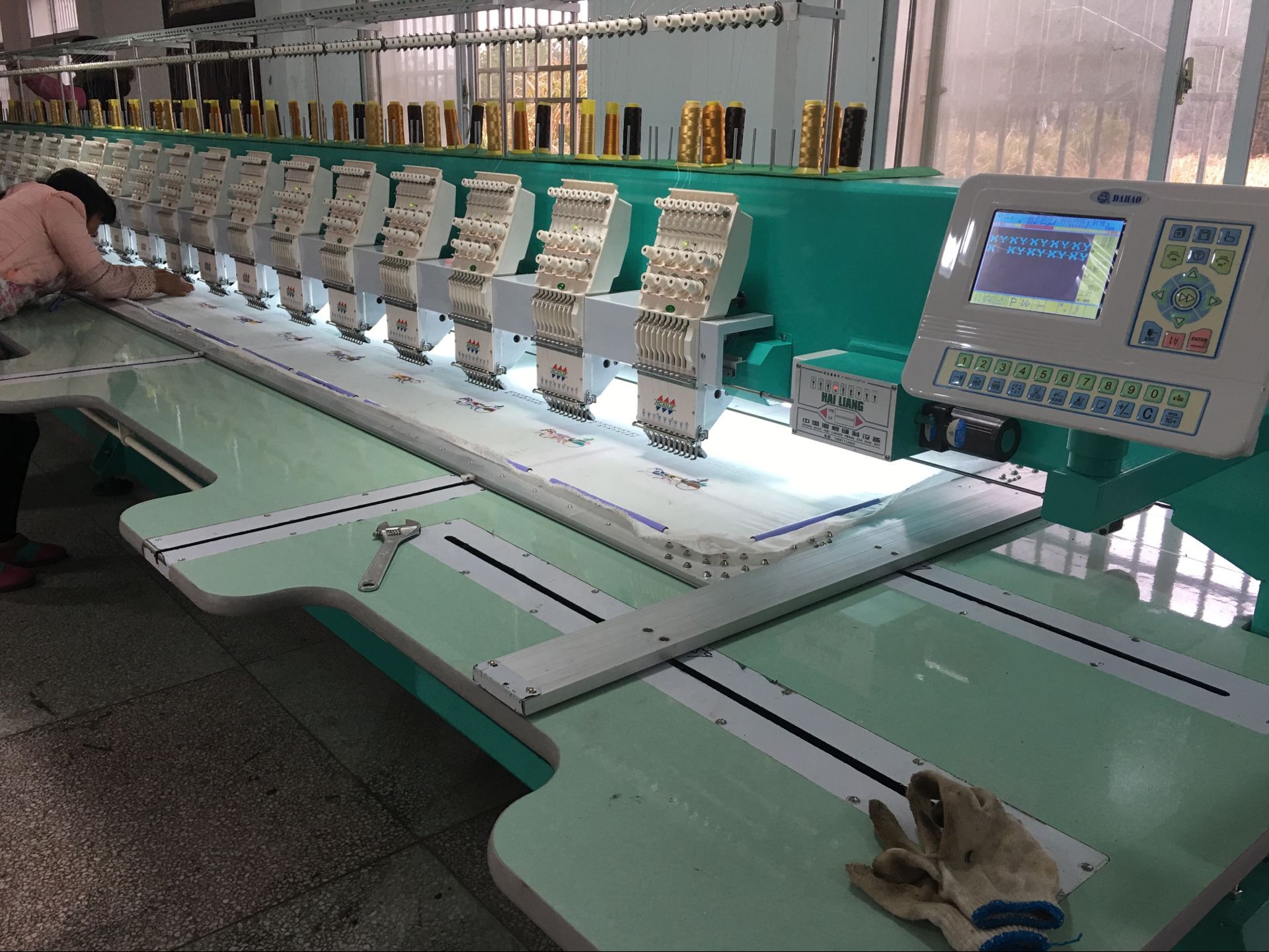 二手电脑绣花机