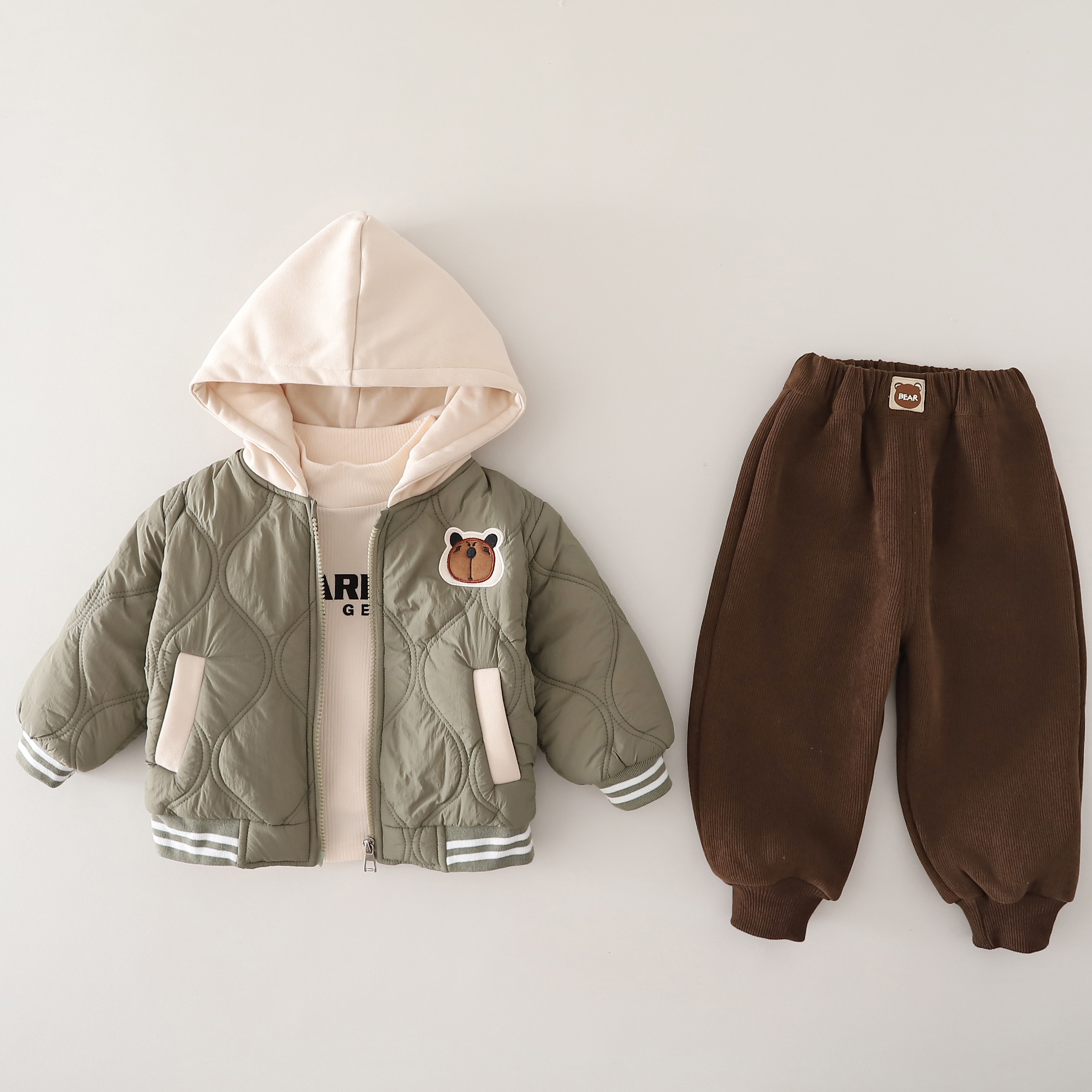 男童冬装1-3岁宝宝加绒套装小童加厚外套三件套婴儿外穿连帽衣服4