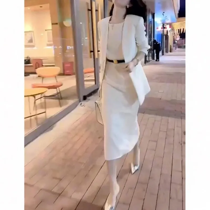 2479大爱美依缘新款时尚OL套装裙西装外套 连衣裙两件套女装