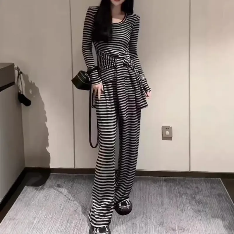 秋季韩版条纹修身显瘦两件套女