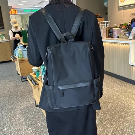 日系ins外出旅游轻便小书包女 小个子休闲百搭通勤双肩包背包