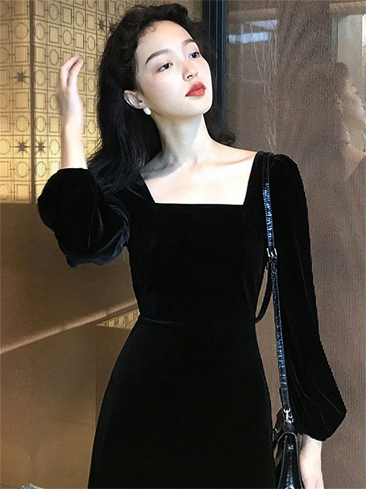 赫本清纯气质丝绒连衣裙女秋季新款修身收腰裙子纯欲长裙