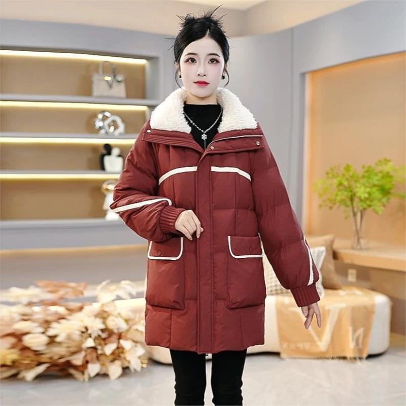 2025新款今年流行爆款安格拉红翻白毛领中长款保暖显瘦羽绒服冬季