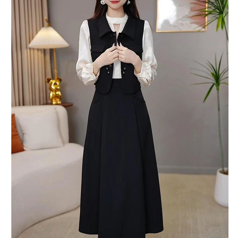 2025新款今年流行爆款外套配连衣裙优雅时尚减龄休闲显瘦收腰早秋