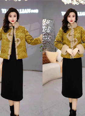 连衣裙2025新款今年流行爆款外套冬季女士中式复古黄色加厚套装裙