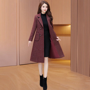 红色格子毛呢外套女秋冬天2025高级感加厚呢子大衣中长款洋气妈妈