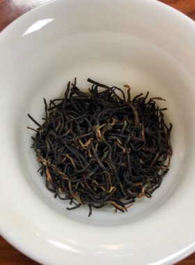 黄山正宗祁门红茶浓香型手工金针