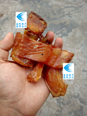 湖南烟熏淡水饭店风干鱼