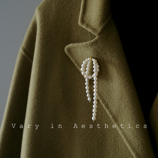 VIA途经时髦优雅小众秋冬毛衣装 饰真天然淡水珍珠胸针别针配饰品