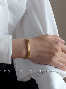 via途经简约个性冷淡风时尚钛钢手镯欧美镀18k金高级感宽版手环女