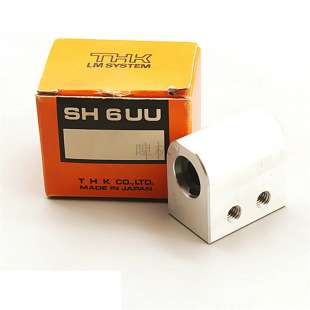 日本THK SH5LUU铝制箱式滚柱直线导套轴承18x14x32mm