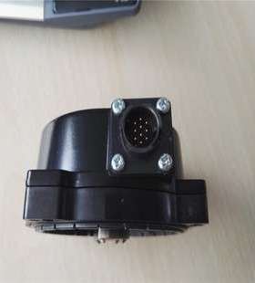 SGMGV-09ADC61电机SGMGV-09ADC6C SGMGV-44DDA6F UTMAH-B15AS