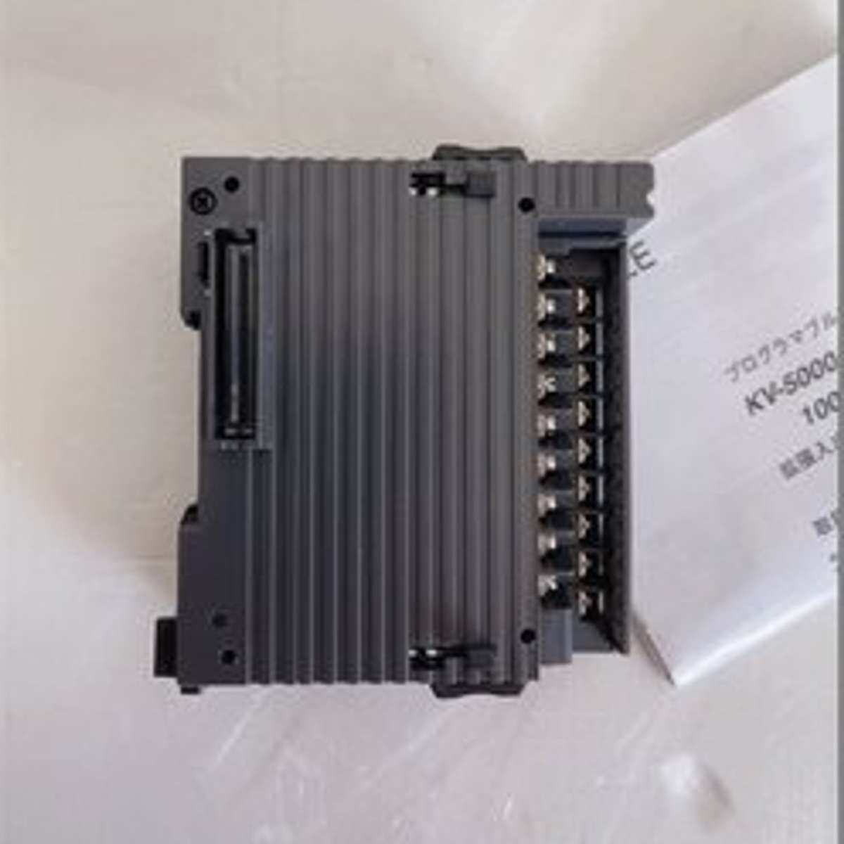 基恩士KV-B16XA CB16XC B1B6TC B16RA B16TA控制器模块