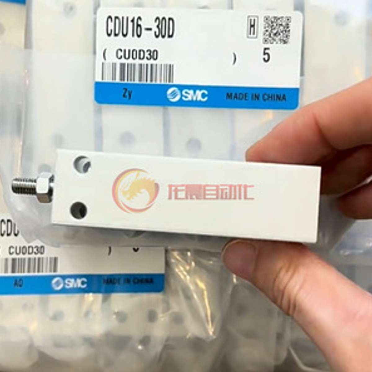 SMC自由安装型气缸CDUJB/CUJB6-4D/4S/6D/6S/8D/8S/DM/SM