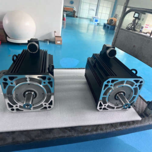 力士乐伺服电机R911278339 MKD112B-024-KG1-AN