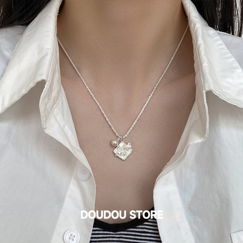 简约白色夏天花朵珍珠项链女