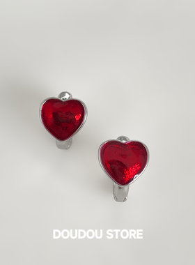 DOUDOUSTORE 简约几何爱心耳扣红色小巧简约通勤耳环情人节礼物女