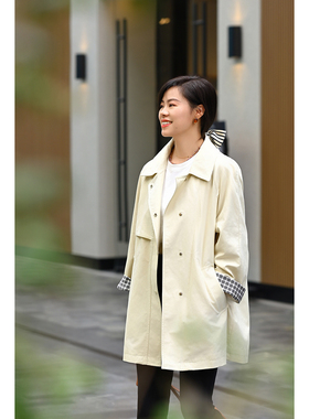 优衣美时尚休闲宽松翻领风衣女春秋韩版显瘦长款外套19745