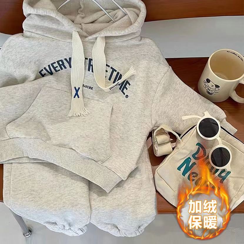 男女童卫衣加绒套装2023秋冬季儿童韩版休闲洋气连帽上衣宝宝卫裤