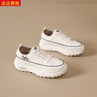 网红增高甜美休闲百搭轻便小白鞋女2026春季新款个性轻便透气女鞋
