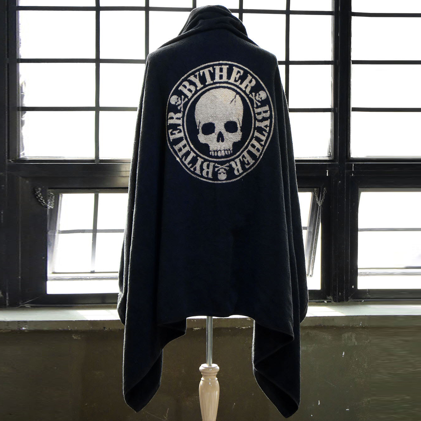 韩国潮牌BytheR圆形骷髅纯棉漂白大号沙滩毛巾睡眠材料毯子浴巾新