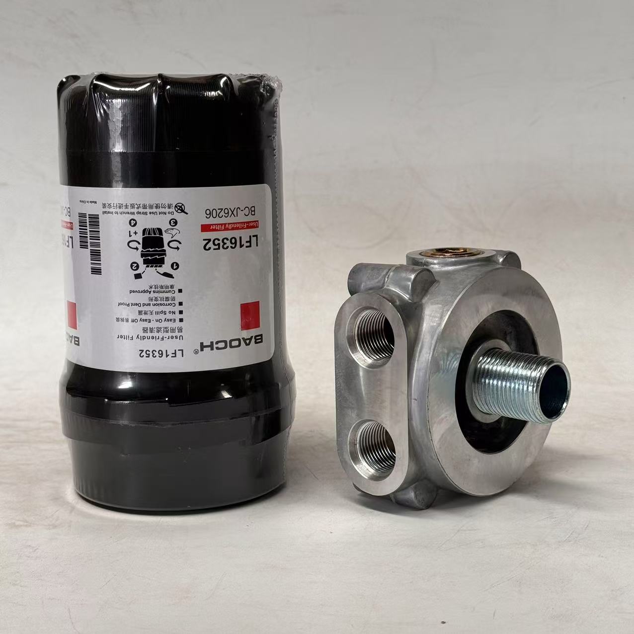 山推135挖掘机机油滤芯机油格LF16352机油滤芯底座铝座总成 配件