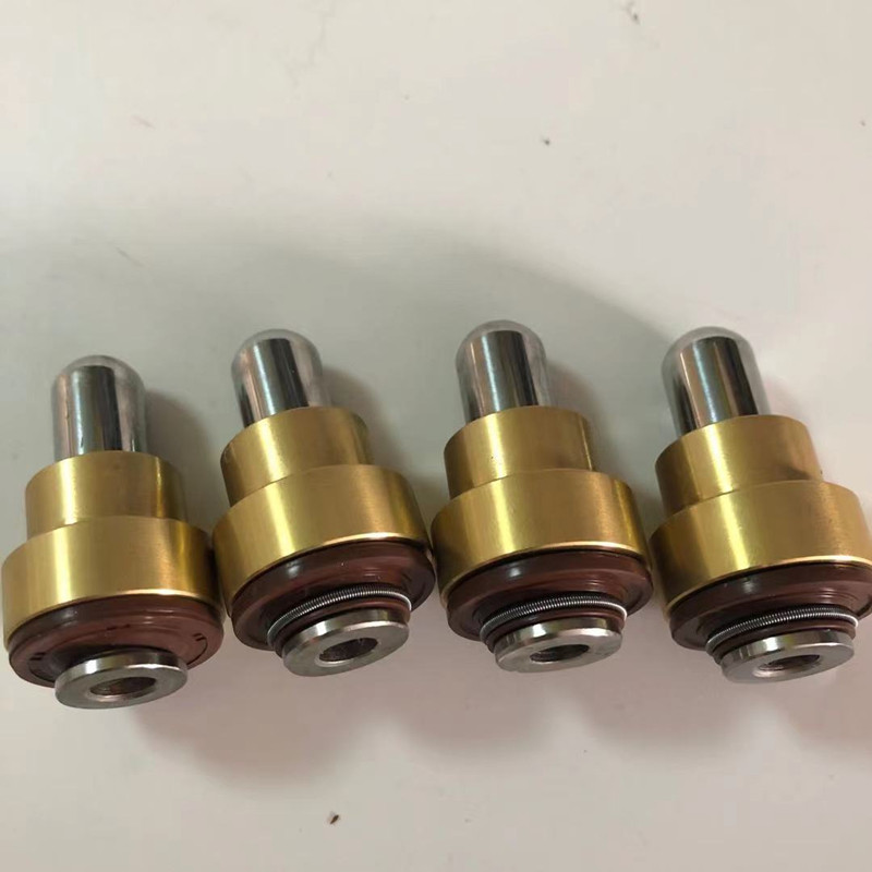 挖掘机配件 龙工135/150/215/225 操纵杆手柄子弹头 进口氟胶油封