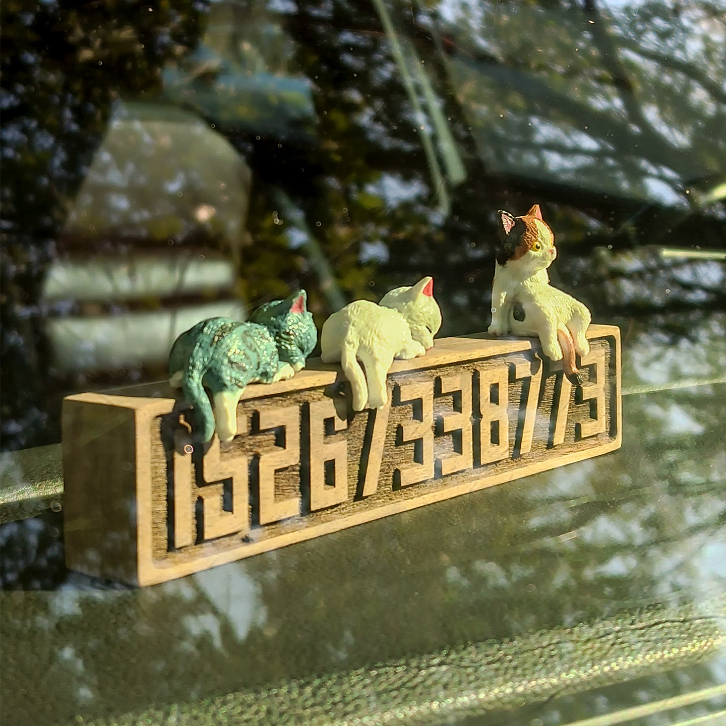 木质停车号码牌小猫挪车电话号码diy双面雕刻黑胡桃木车载摆件