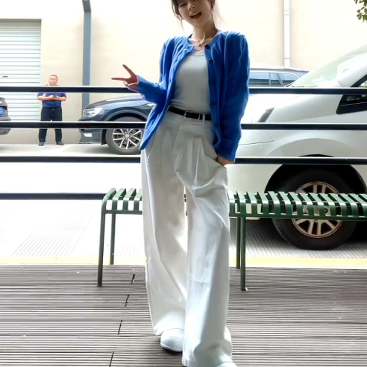 大码胖mm白色高腰褶皱阔腿牛仔裤