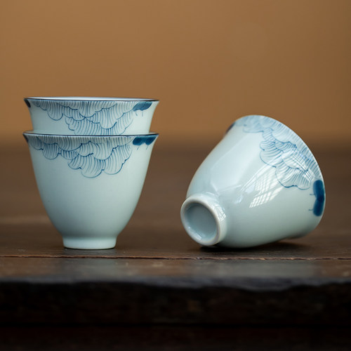 心轩手绘芙蓉青花陶瓷日式风茶杯