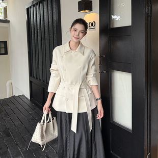 Vane韦恩秋季 外套女2025新款 气质风衣中长款 英伦风翻领系带西装