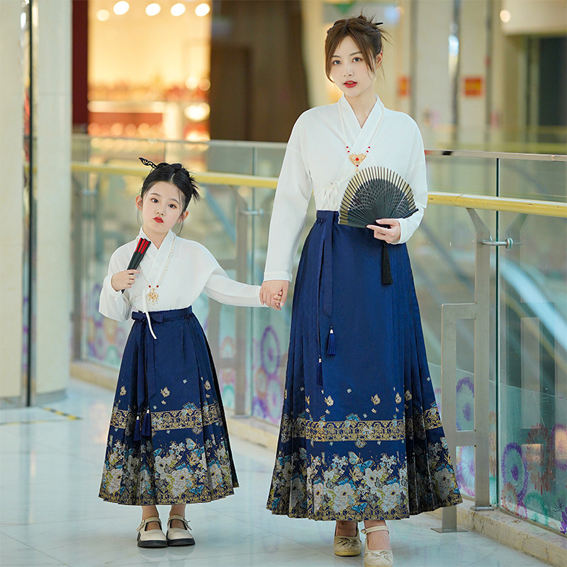 儿童马面裙女童春款2026新款亲子装唐装中国风汉服古装春秋季套装