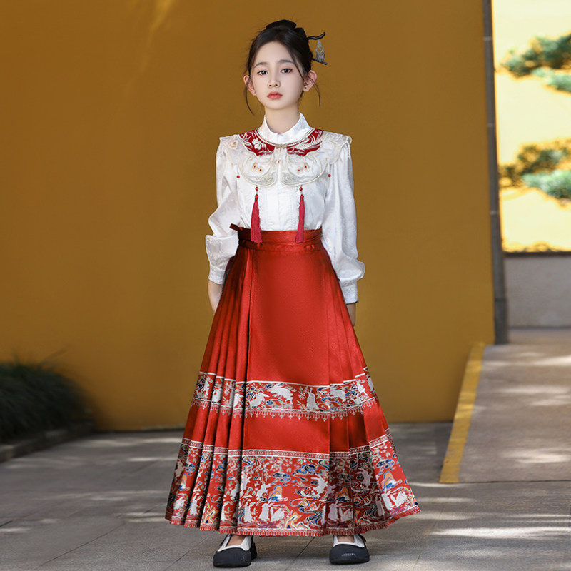 春秋2026新款汉服马面裙女童