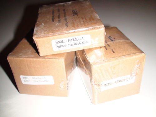 NEW IN BOX SELEC SELECTRON TEMPERATURE CONTROLLER 3 Pieces (
