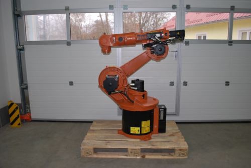 KUKA Roboter KR 15 als neu mit Garantie