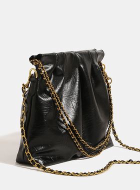 托特包包女2026新款潮小众高级感链条女包大容量单肩包斜挎流浪包