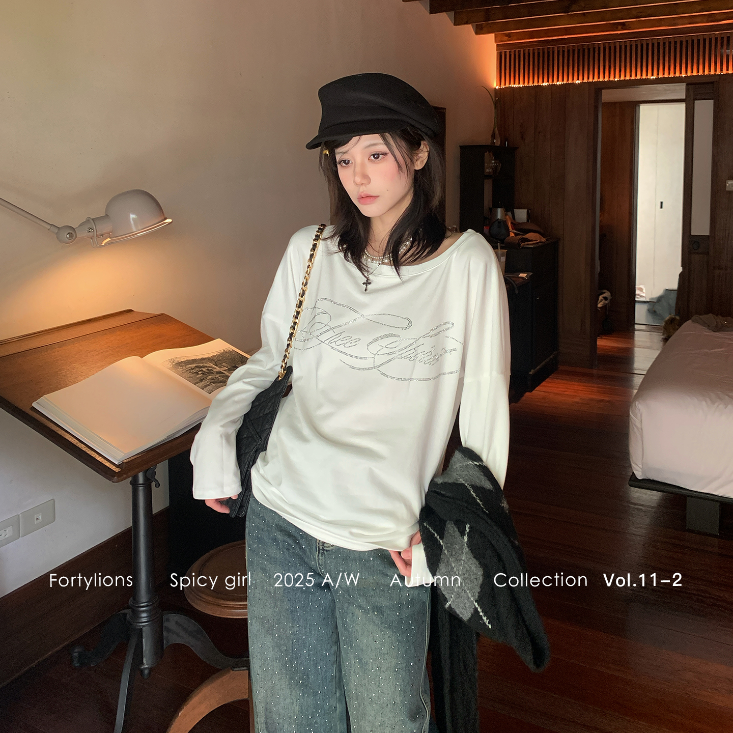 时髦烫钻斜肩长袖上衣