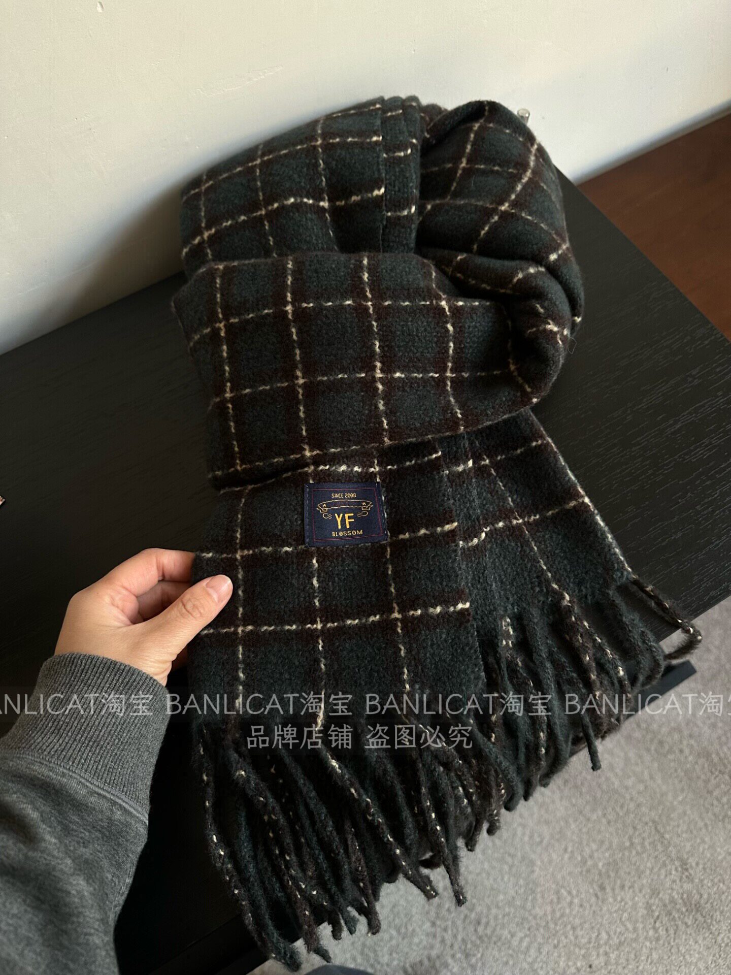 26年新显白红色格子流苏加大围巾女 冬季韩系保暖围脖氛围感披肩