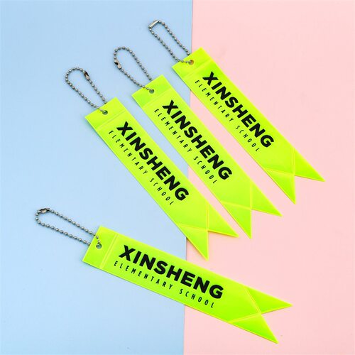 跨境热销夜间反光挂件PVC背包书包饰品配件印刷logo定 做源头厂家