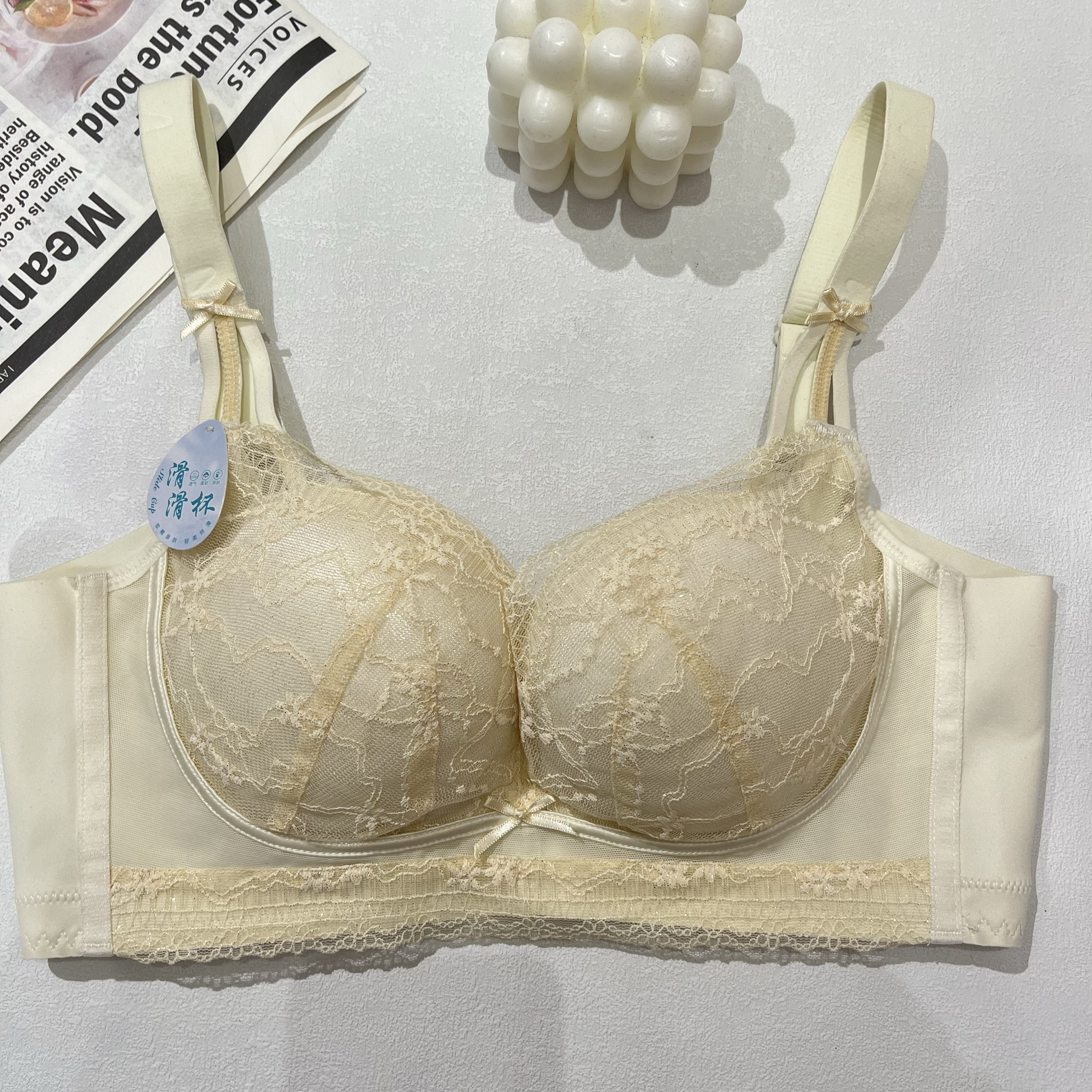 相丝保罗小胸AB杯厚款养护内衣女无钢圈聚拢舒适收副乳蕾丝文胸罩