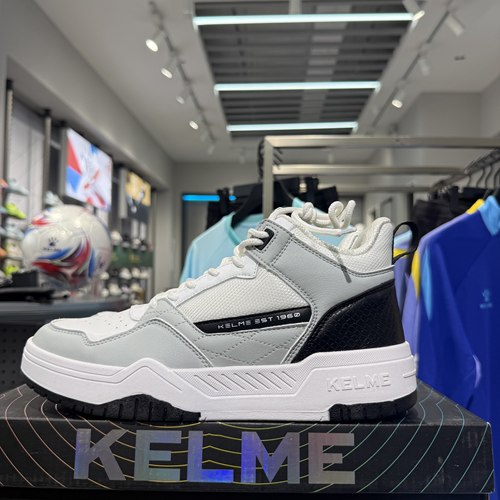 卡尔美KELME男士板跑鞋休闲鞋6447XX1652