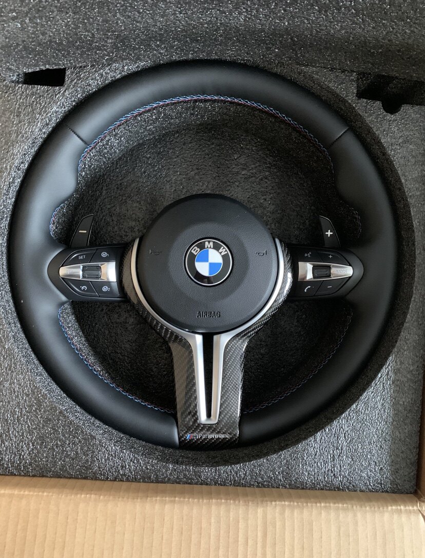 宝马m5 m6方向盘,整套价格  国产骨架,配原厂按键