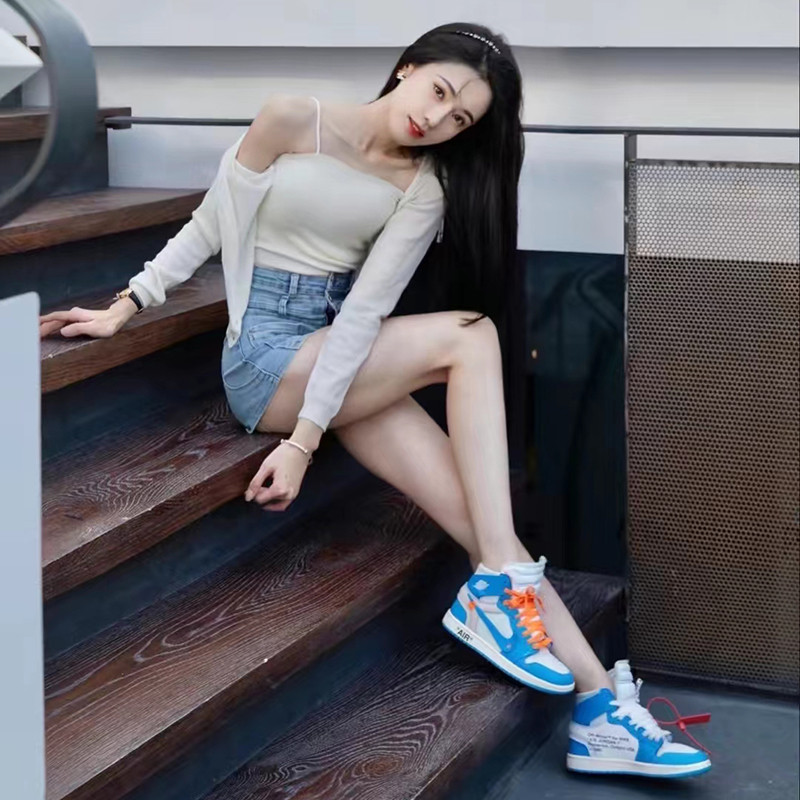 AJ1北卡蓝联名女子篮球鞋