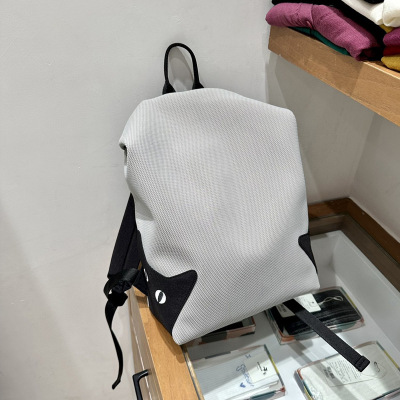 设计感小众电脑猫咪户外大容量学生书包可爱轻便旅行双肩包网布包