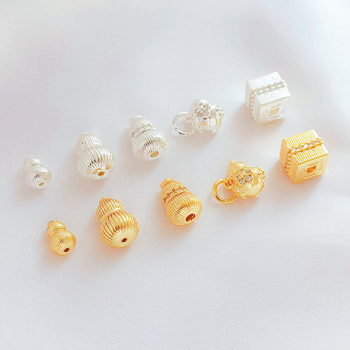 镶锆方珠蕾丝葫芦隔珠吊坠