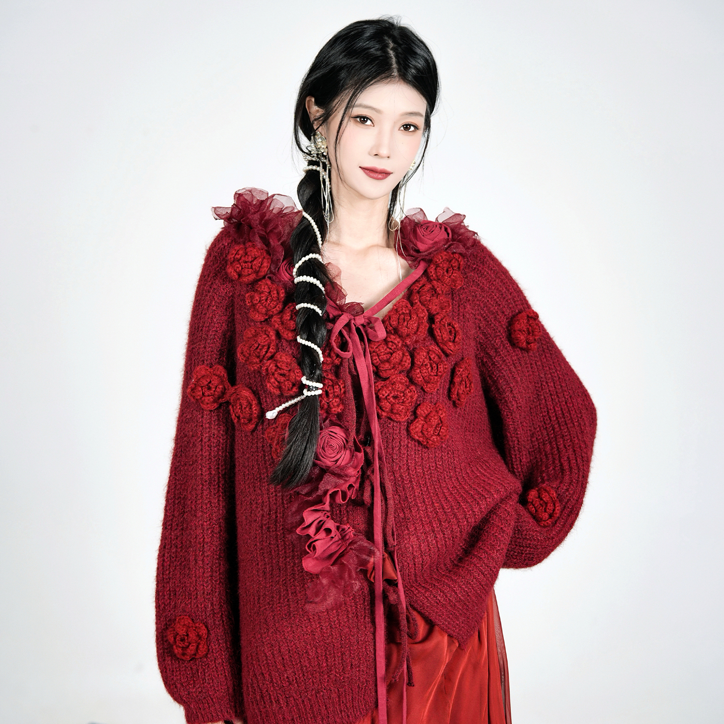 人间蜉蝣 绛韵玫瑰立体花簇手工开衫羊毛针织衫女可外穿毛衣外套