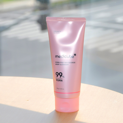 medicube烟酰胺淡化痘印紧致光泽