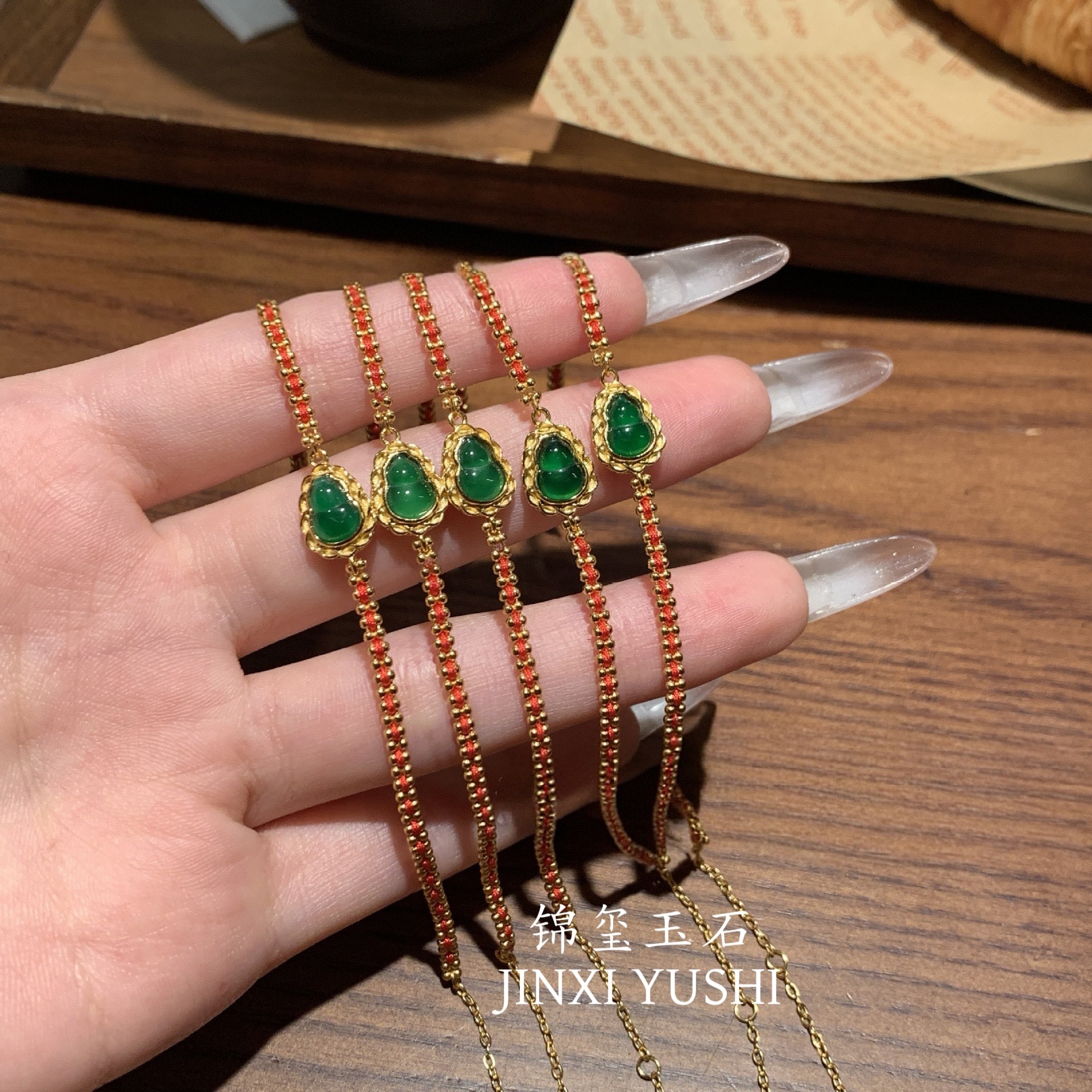 天然危料翡翠手链女款S925纯银镀金本命年转运小红绳,饰品/流行首饰/时尚饰品新,银饰手链,淘宝优惠券,粉丝福利购,淘宝优惠卷